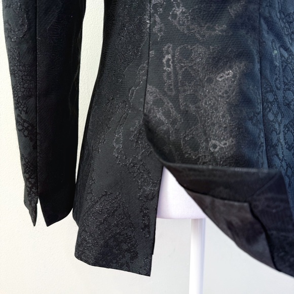 VINTAGE 1990’s BAZAR CHRISTIAN LACROIX BLACK METALLIC PRINT BUTTON UP BLAZER - Picture 7 of 15